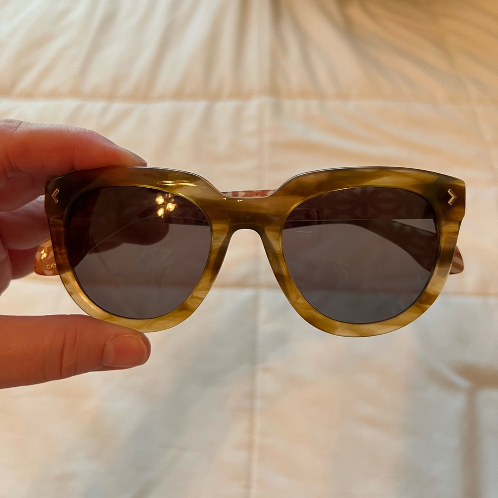 NWOT-Stella & Dot Sunglasses-OS